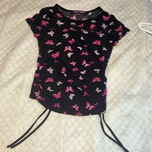 This shirt is just way to small but I do really like it